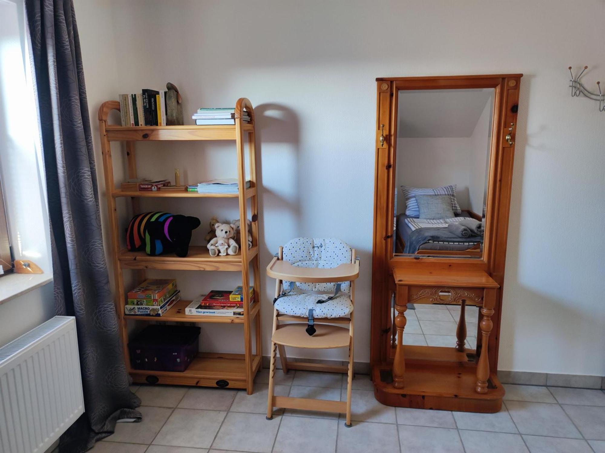 Lore Apartment